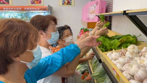 楊浦這兩家慈善超市,入選上海 最愛(ài) 慈善超市 前十
